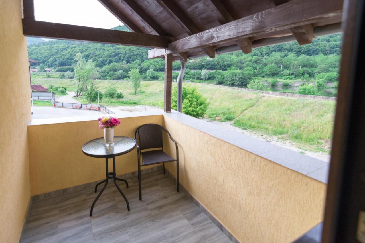 Vila Poienita Caciulata Călimăneşti Rom bilde
